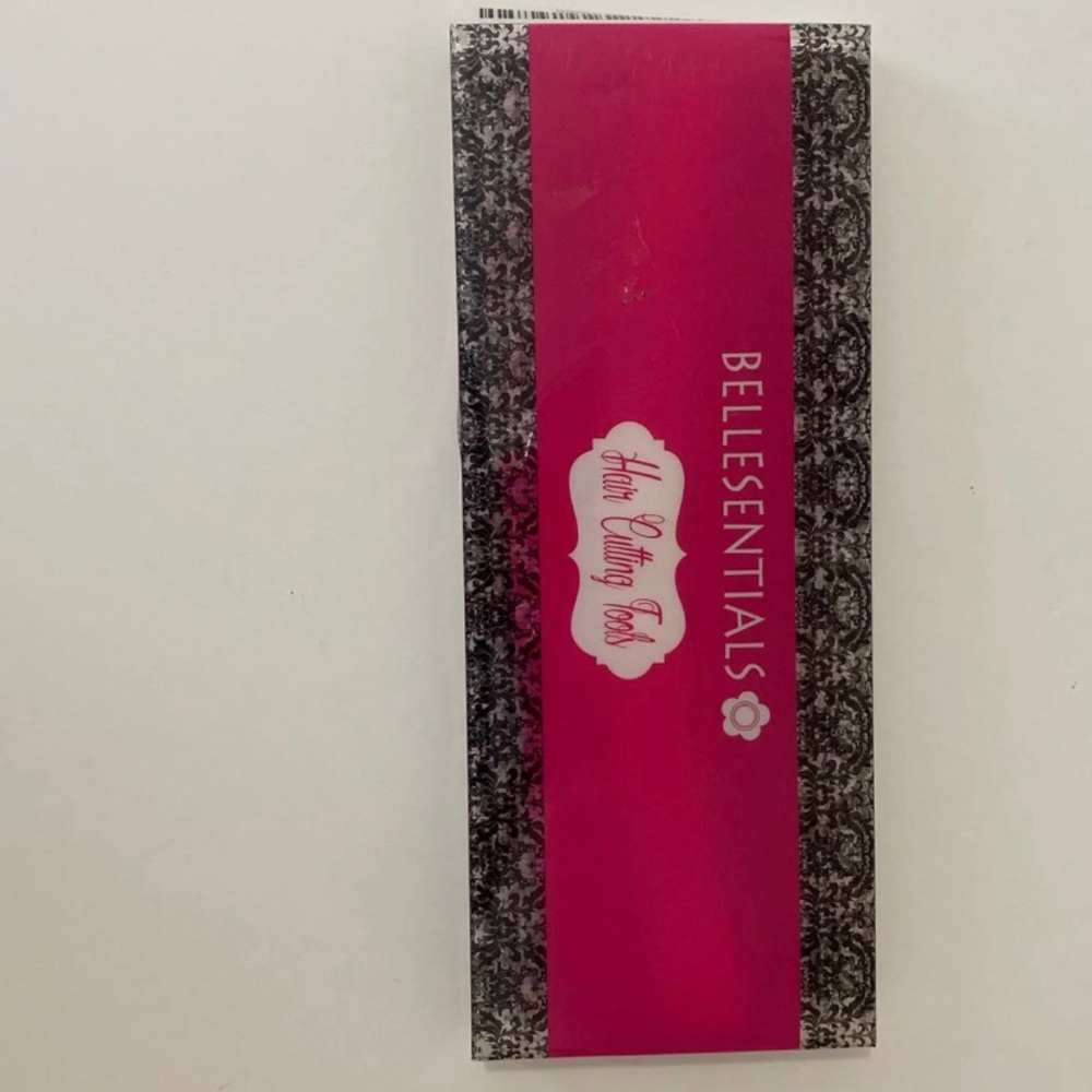Bellesentials haircutting tools